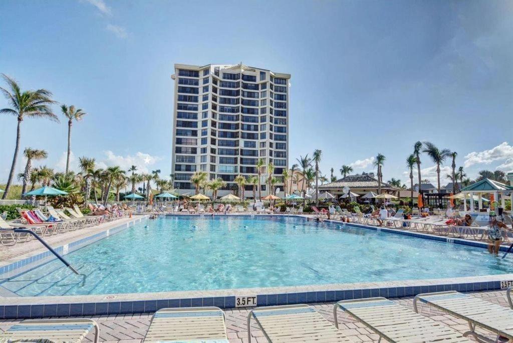 Excellent Beach Front Community, Golf Course, Tennis, Sunny Weather Year Round! フォート・ピアス エクステリア 写真
