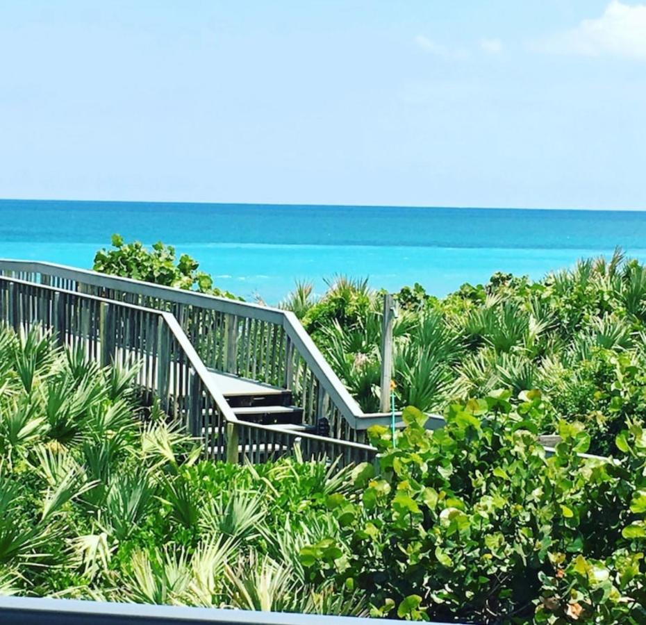 Excellent Beach Front Community, Golf Course, Tennis, Sunny Weather Year Round! フォート・ピアス エクステリア 写真